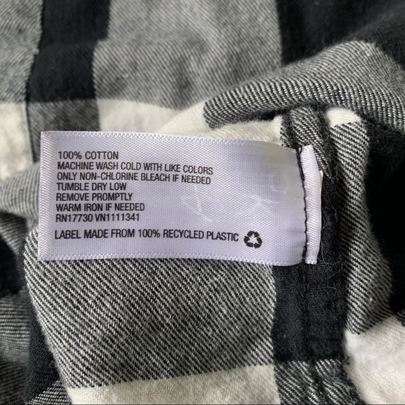 Mossimo x Target | Plaid Button Down - Picture 5 of 9